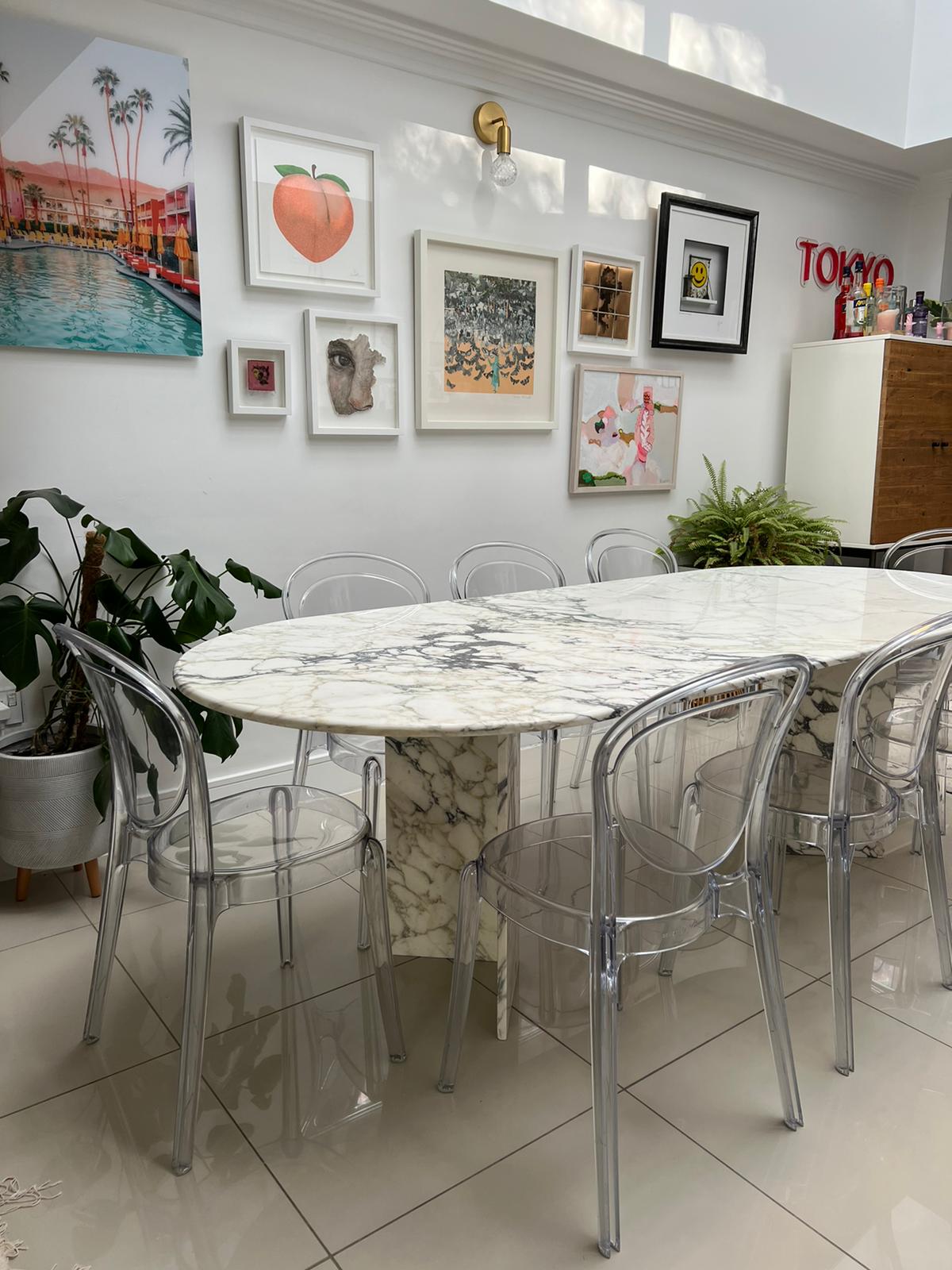 ELLIPSE 240 Dining Table in Polished Calacatta Monet Marble 