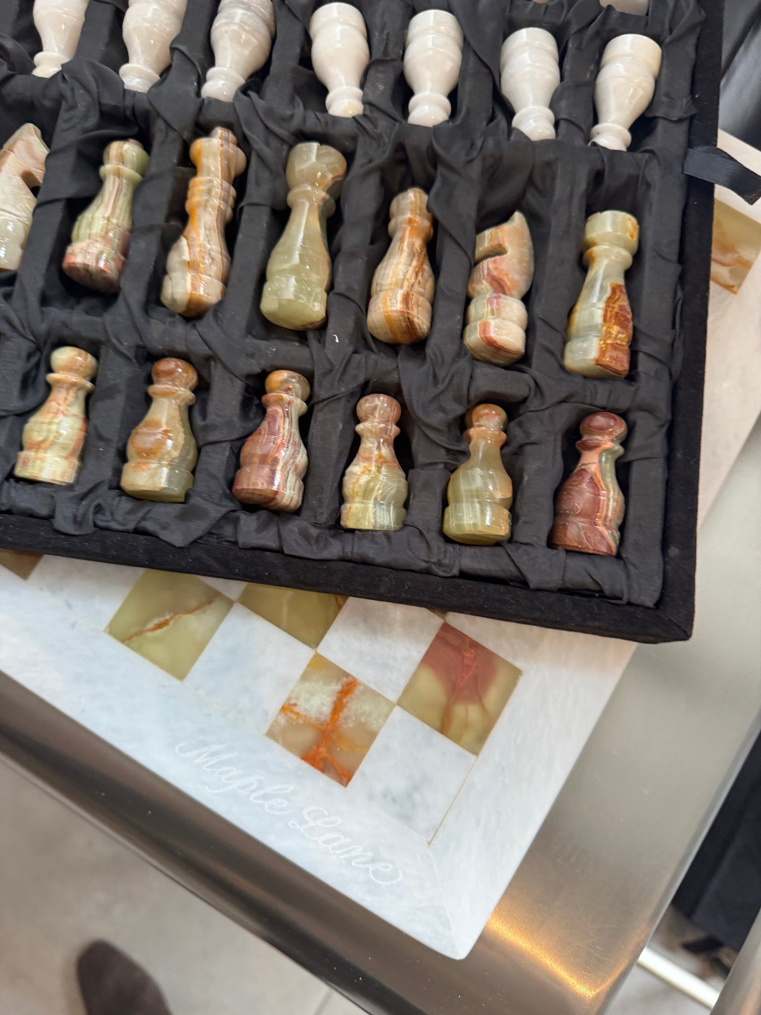 "COMPORTA" Marble & Onyx Chess Set