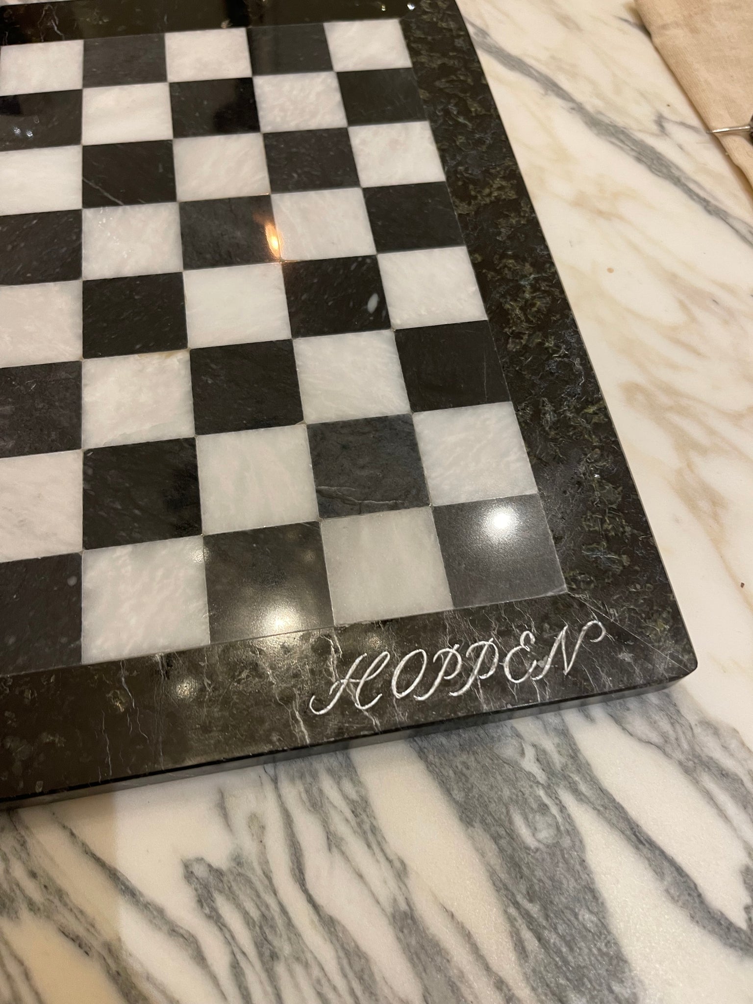 "RAVELLO" Marble & Onyx Chess Set